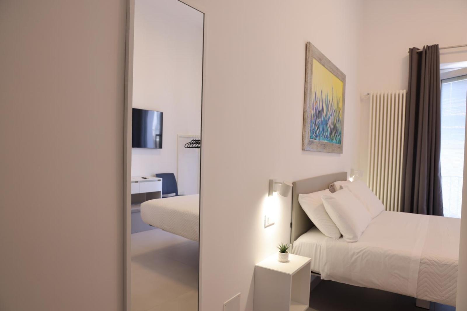 Ruffini Rooms Termoli Bagian luar foto